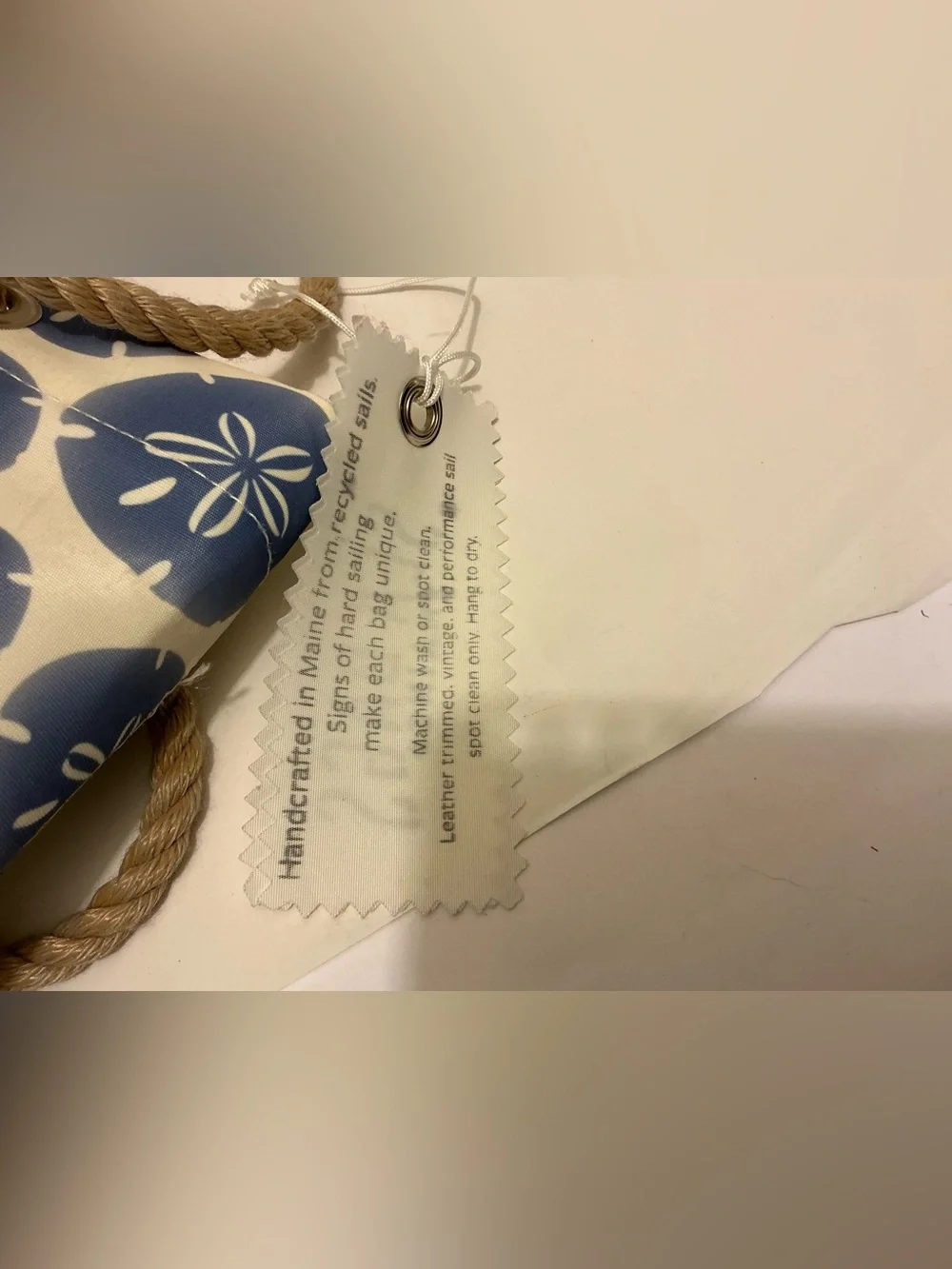 Sea Bags Blue & Cream Sand Dollar Rope-Handle Tote - Picture 12 of 12